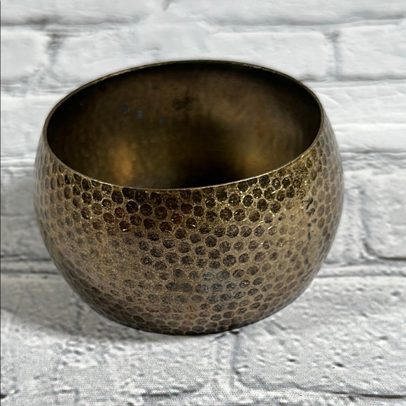 Vintage Brass Metal Hammered Solid Dome Wide Bangle Bracelet Boho Jewelry - Picture 1 of 12
